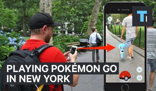Playing Pokémon GO in New York【Play Games】